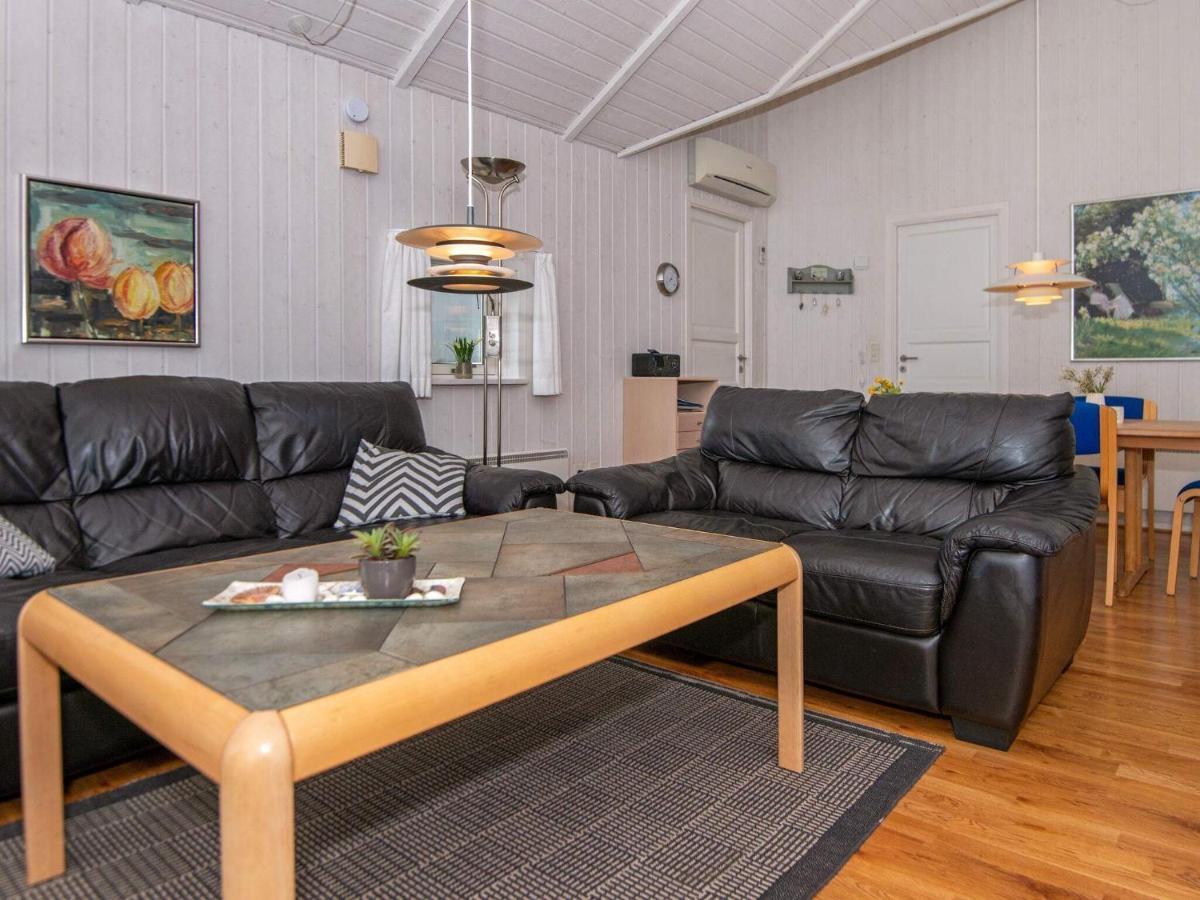 8 Person Holiday Home In نُوابورغ المظهر الخارجي الصورة
